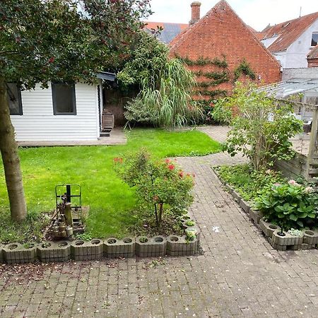 Ferienwohnung Oasen Ved Centrum Frederikshavn Exterior foto
